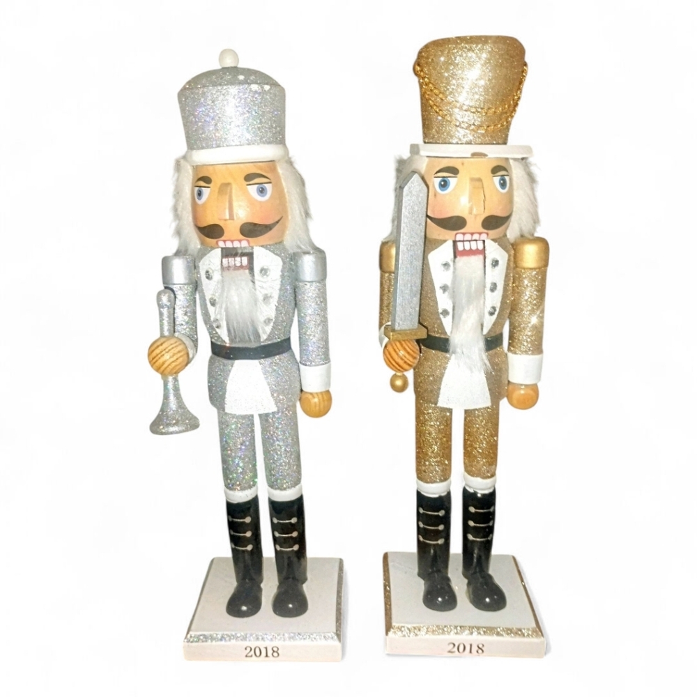 Glittery Silver and GoldAmerican King Nutcracker Set Of 2